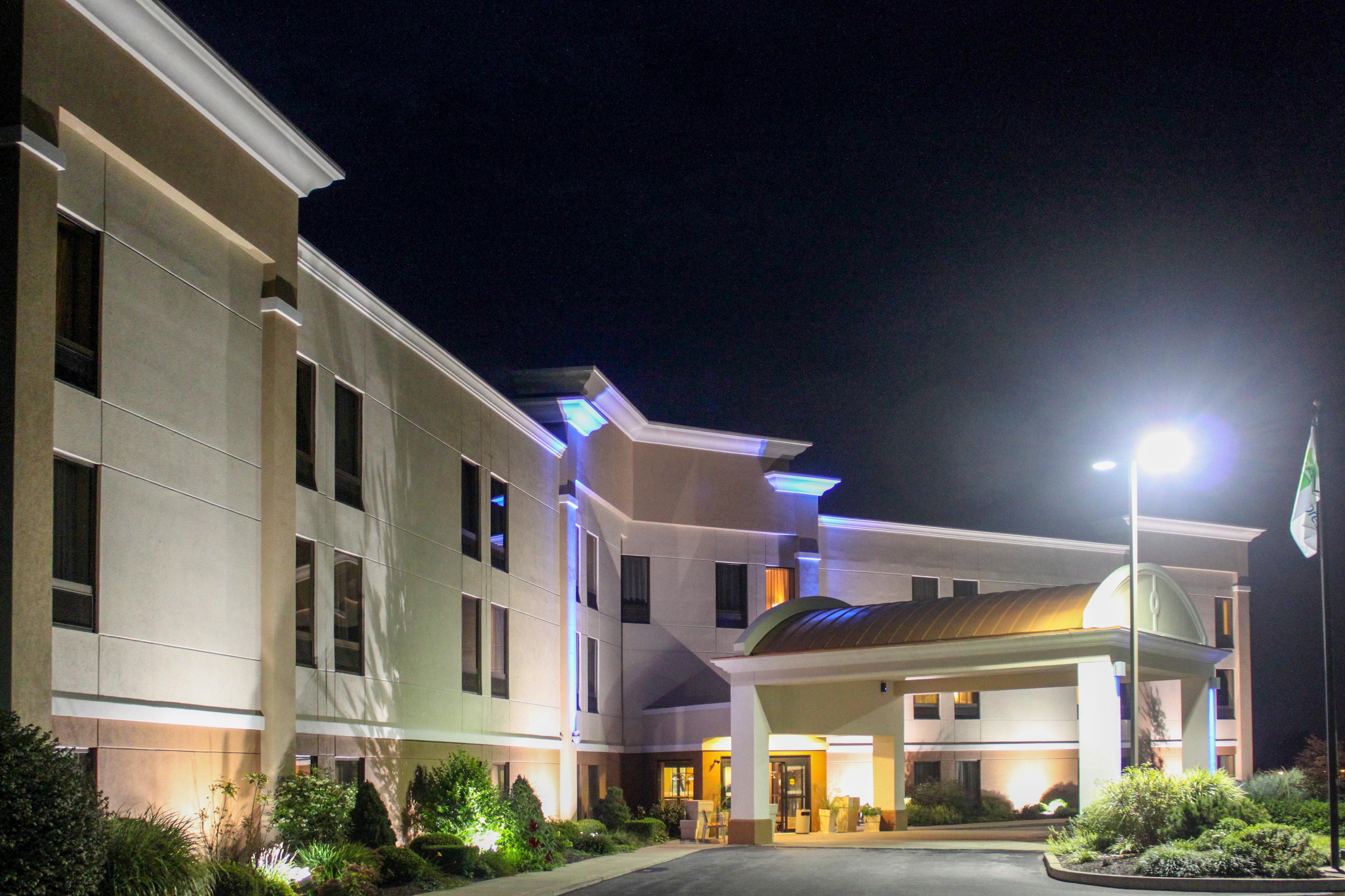 Holiday Inn Express Lewisburg - New Columbia By Ihg Buitenkant foto
