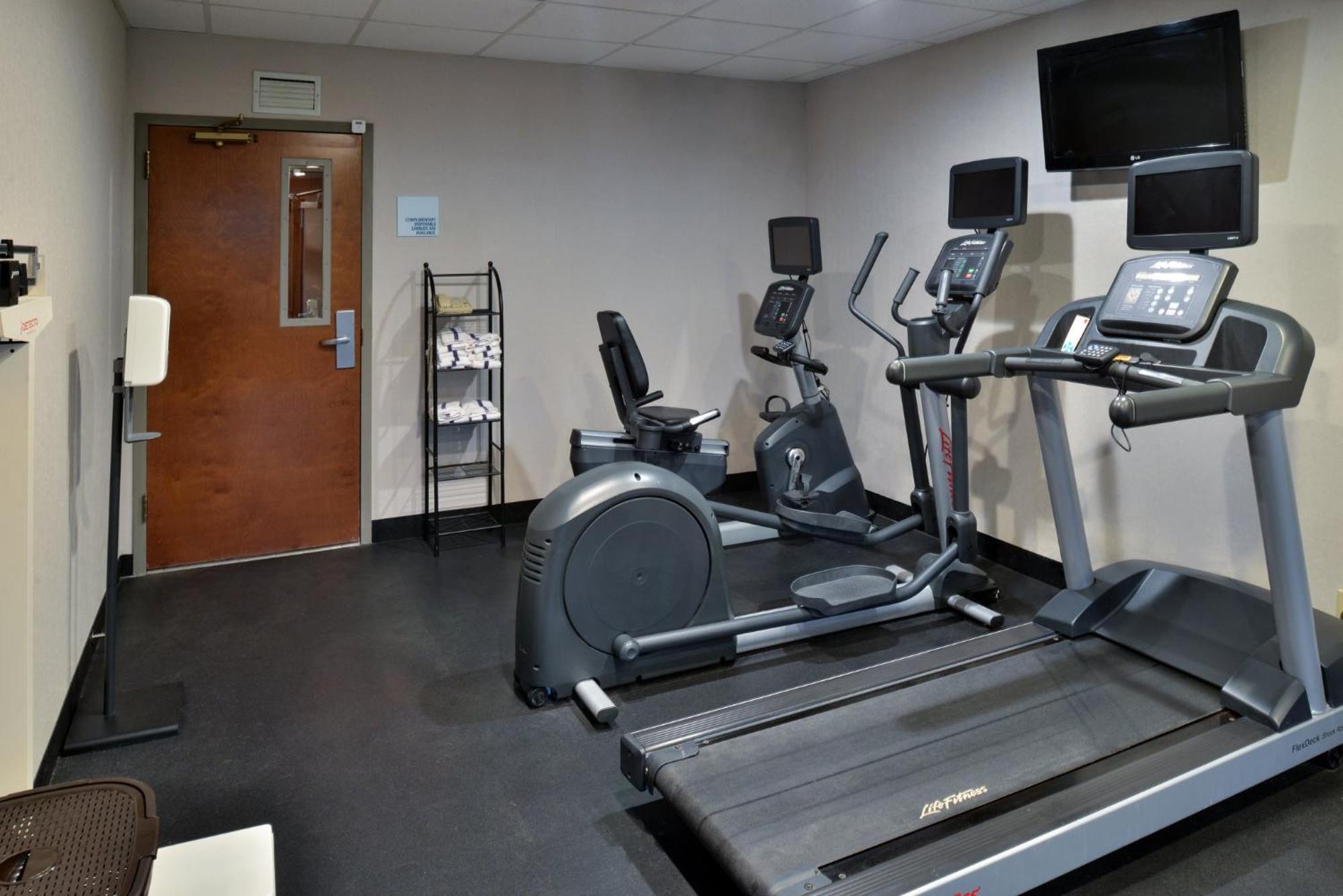 Holiday Inn Express Lewisburg - New Columbia By Ihg Buitenkant foto