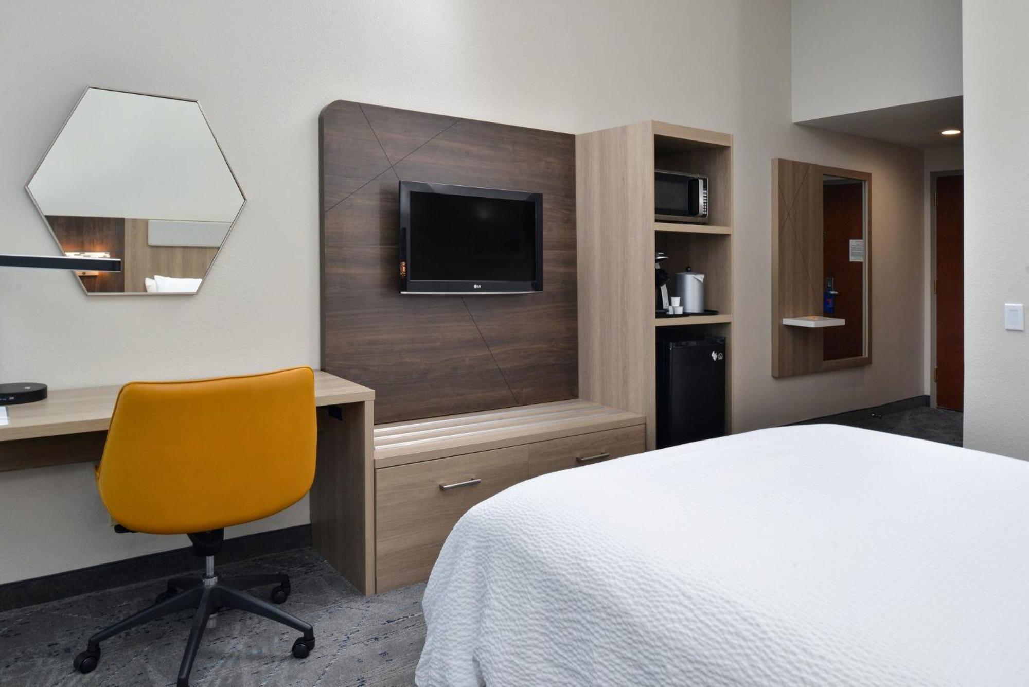 Holiday Inn Express Lewisburg - New Columbia By Ihg Buitenkant foto